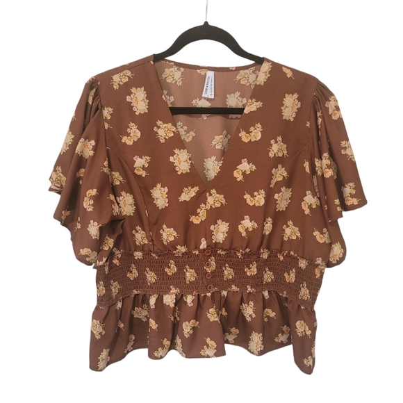 Live 4 Truth Floral Peasant Style Blouse w/ Short Bell Sleeves - XL - Picture 1 of 7